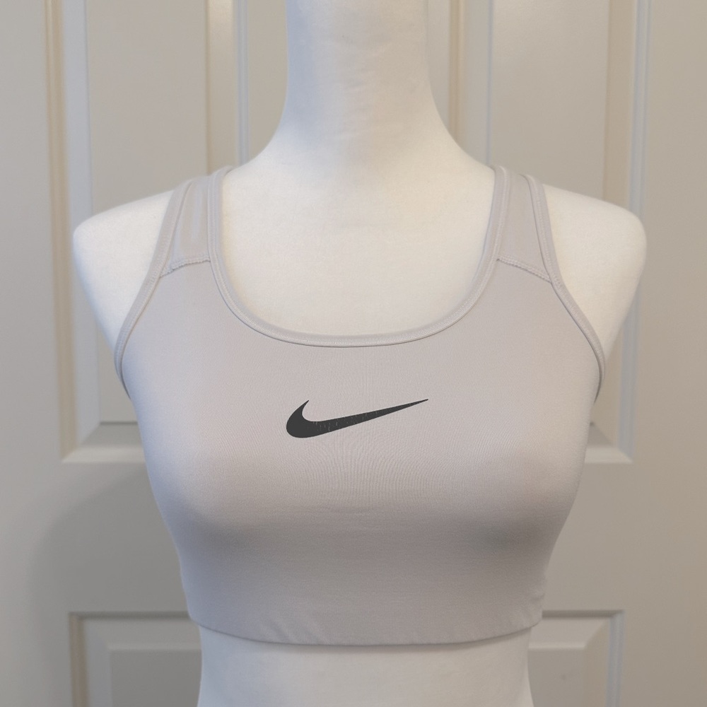 Nike Swoosh Icon Clash Sports Bra
 Size Medium